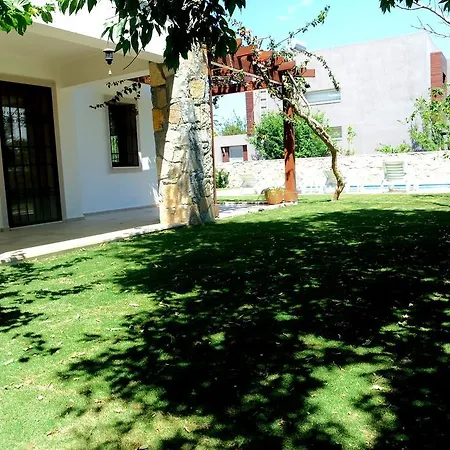 Mandalin Yalıkavak